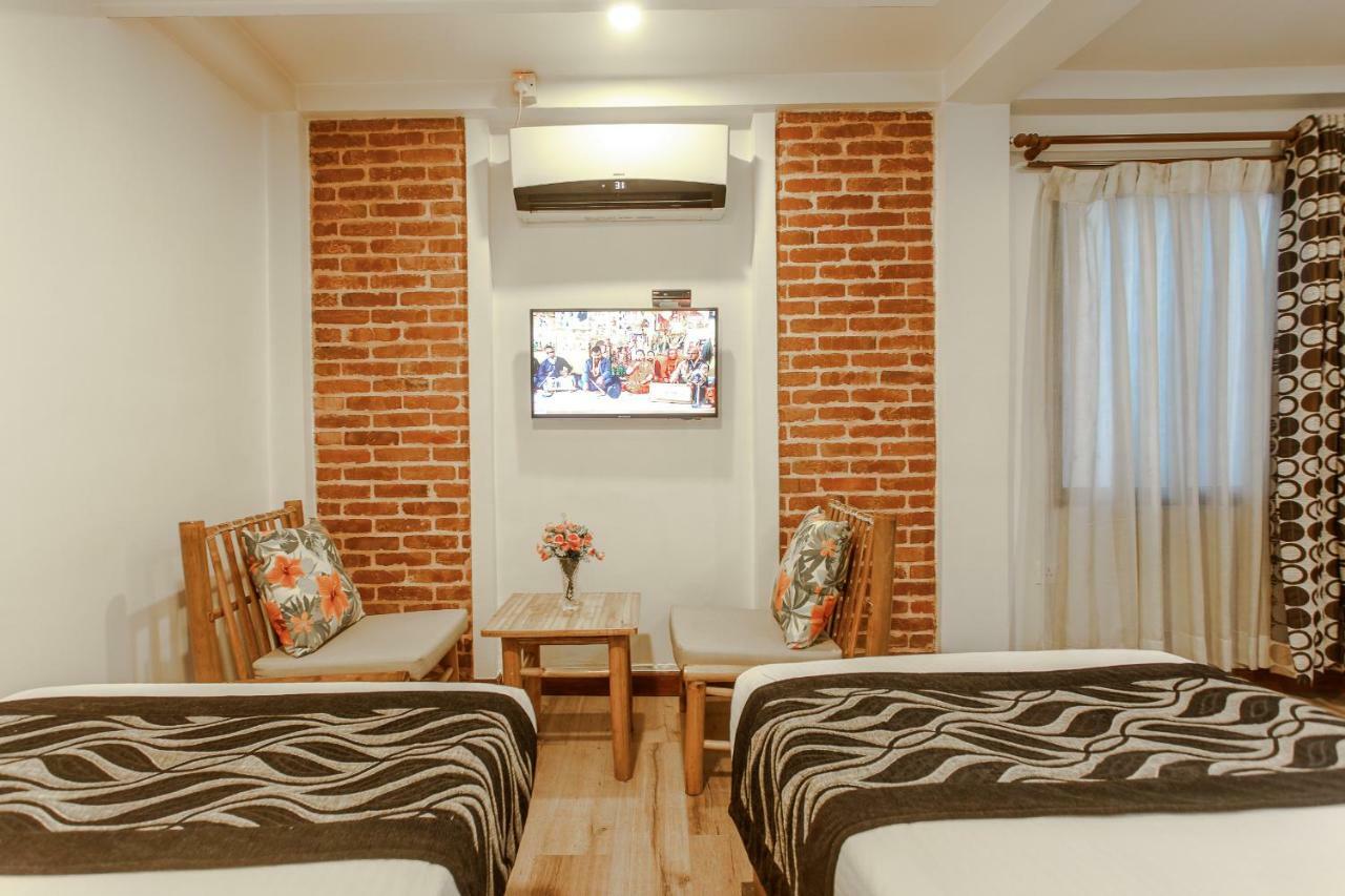 Hotel Shreesu Katmandu Dış mekan fotoğraf